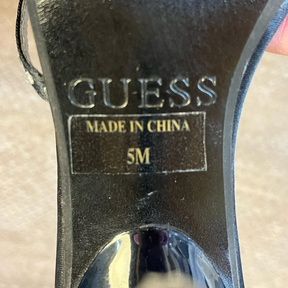 Guess Women’s Black Strappy Rhinestone Heel size 5 in like new condition - Picture 9 of 11